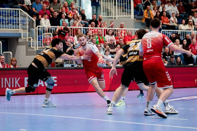 26 04 2026, 29 Matchday of the 2 Handball Bundesliga, TuSEM Essen HC Elbflorenz 2006 Essen Am Hallo NRW Germany xRHR PHOTO DEx Copyright: DennisxEwert RHR-FOTOx RHR-FOTO DE