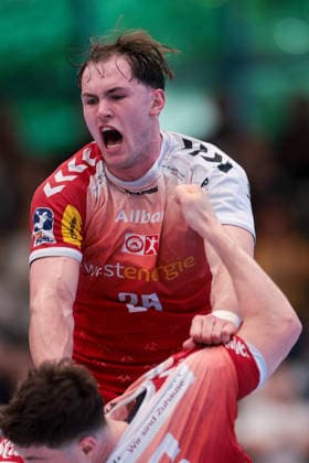 26 04 2026, 29 Matchday of the 2 Handball Bundesliga, TuSEM Essen HC Elbflorenz 2006 Tom Wolf TuSEM Essen cheers Essen Am Hallo NRW Germany xRHR PHOTO DEx Copyright: DennisxEwert RHR-FOTOx RHR-FOTO DE
