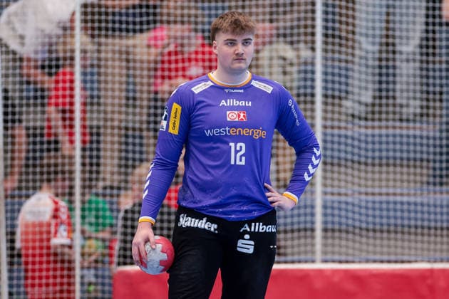 26 04 2026, 29 Matchday of the 2 Handball Bundesliga, TuSEM Essen HC Elbflorenz 2006 Goalkeeper Finn Knaack TuSEM Essen Essen Am Hallo NRW Germany xRHR PHOTO DEx Copyright: DennisxEwert RHR-FOTOx RHR-FOTO DE