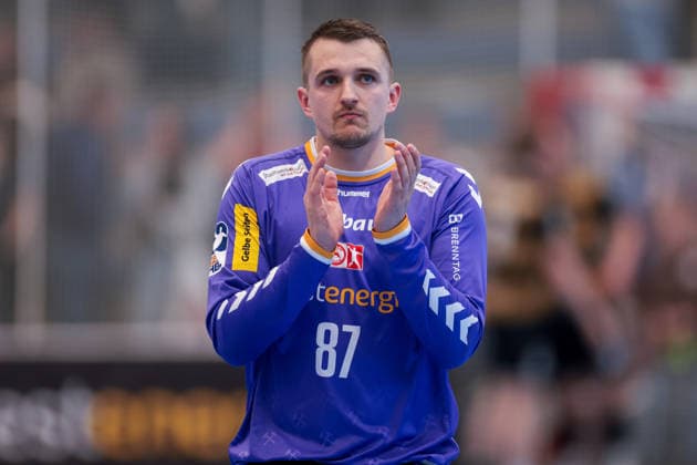 26 04 2026, 29 Matchday of the 2 Handball Bundesliga, TuSEM Essen HC Elbflorenz 2006 Goalkeeper Dominik Plaue TuSEM Essen is disappointed Essen Am Hallo NRW Germany xRHR PHOTO DEx Copyright: DennisxEwert RHR-FOTOx RHR-FOTO DE