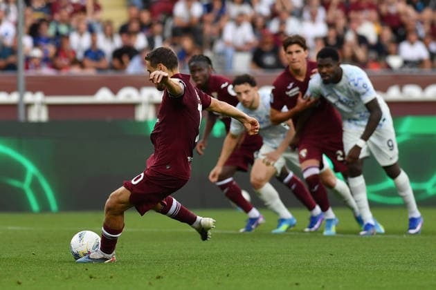 Torino 26 04 2026 - campionato di calcio serie A Torino-Inter foto Image nella foto: gol Nikola Vlasic 
