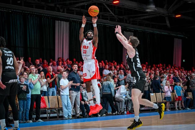 Barmer 2 Basketball Bundesliga ProA Rheinstars Köln vs Nürnberg Falcons BC, 26 04 2026 Michael Jordan Miller RheinStarsKöln 23 , Barmer 2 Basketball Bundesliga ProA Rheinstars Köln vs Nürnberg Falcons BC on 26 04 2026 at Motorworld Köln in Cologne North Rhine-Westphalia Copyright: xBEAUTIFULxSPORTS Mueller-Laschetx