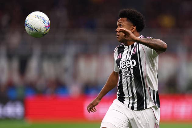 Ac Milan - Juventus Fc Weston Mckennie of Juventus Fc in action during the Serie A match beetween Ac Milan and Juventus Fc at Stadio Giuseppe Meazza on April 26 2026 in Milano, Italy . Milano Stadio Giuseppe Meazza Italy Copyright: xMarcoxCanonierox