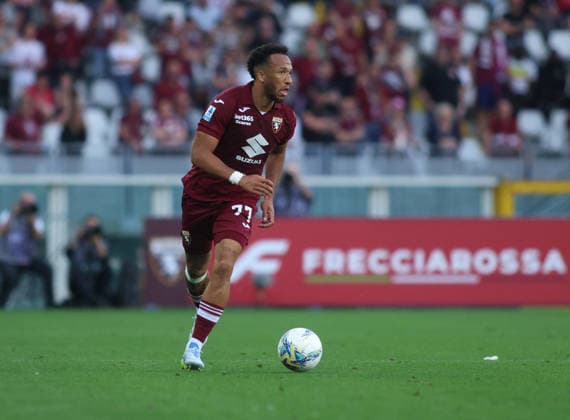 CALCIO - Serie A - Torino FC vs Inter - FC Internazionale Enzo Ebosse of Torino FC during the Italian Serie A, football match between Torino FC and FC Inter Milan on 26 April 2026, at Stadio Olimpico Grande Torino, Turin, Italy. Photo Nderim Kaceli Turin Italy  Copyright: xIPAxSport ABACAx