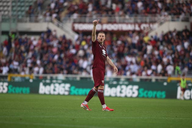 CALCIO - Serie A - Torino FC vs Inter - FC Internazionale Ardian Ismajli of Torino FC during the Italian Serie A, football match between Torino FC and FC Inter Milan on 26 April 2026, at Stadio Olimpico Grande Torino, Turin, Italy. Photo Nderim Kaceli Turin Italy  Copyright: xIPAxSport ABACAx