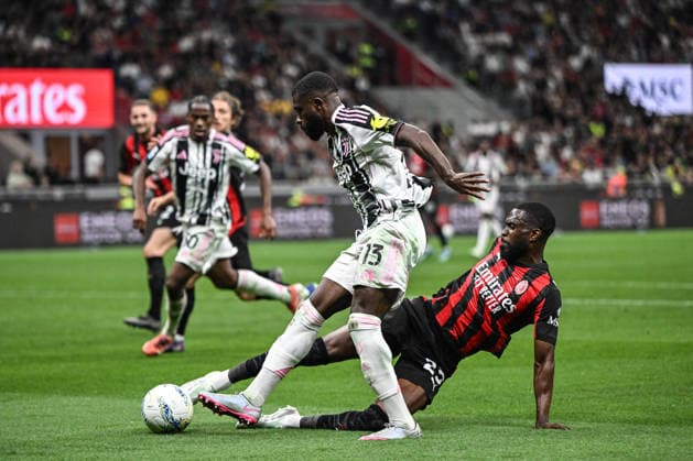 CALCIO - Serie A - AC Milan vs Juventus FC Geremie Boga of FC Juventus in action during the Italian Serie A football match between Inter AC Milan and FC Juventus on 26 of April 2026 at Giuseppe Meazza San Siro Siro stadium in Milan, Italy. Credit: Tiziano Ballabio Milan Italy  Copyright: xIPAxSport ABACAx
