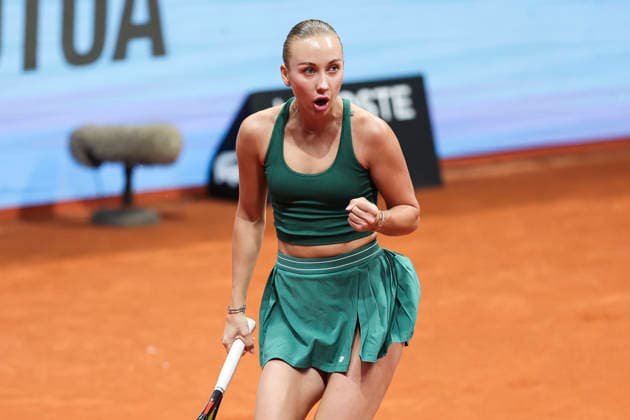 April 26, 2026, Madrid, Madrid, Spain: Anastasia Potapova of Austria reacts against Jelena Ostapenko of Latvia during the Mutua Madrid Open 2026, ATP, Tennis Herren Masters 1000 and WTA, Tennis Damen 1000, at La Caja Magica on April 26, 2026 in Madrid, Spain. Mutua Madrid Open 2026 - Day 7 - ZUMAa181 20260426_zaa_a181_707 Copyright: xIrinaxR.xHipolitox