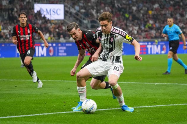 Juventus™s Kenan Yildiz during the Serie A soccer match between Milan and Juventus at the Giuseppe Meazza stadium in Milano, north Italy - April 26, 2026 - Soccer.  Copyright: xAlessioxMorgese LaPressex
