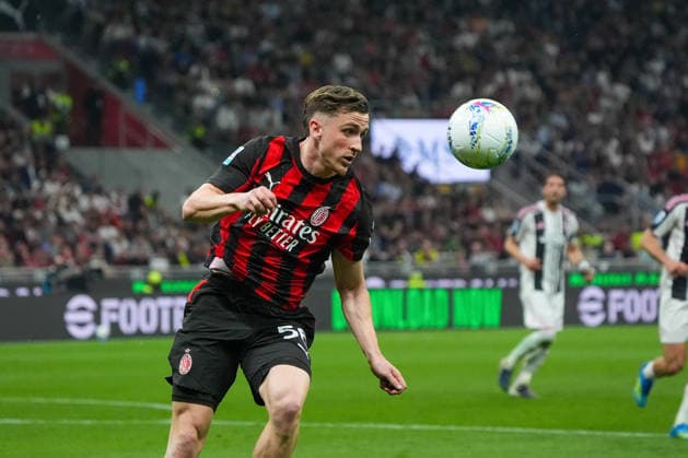 Milan™s Alexis Saelemaekers during the Serie A soccer match between Milan and Juventus at the Giuseppe Meazza stadium in Milano, north Italy - April 26, 2026 - Soccer.  Copyright: xAlessioxMorgese LaPressex