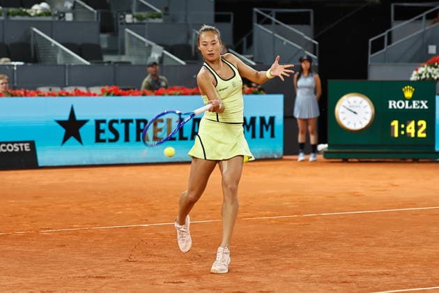 Qinwen Zheng (CHN), APRIL 26, 2026 - Tennis : Qinwen Zheng during singles round of 32 match against Elena Rybakina on the WTA, Tennis Damen tour 1000 tournaments Mutua Madrid Open tennis tournament at the Caja Magica in Madrid, Spain. Noxthirdxpartyxsales  aflo_328394248