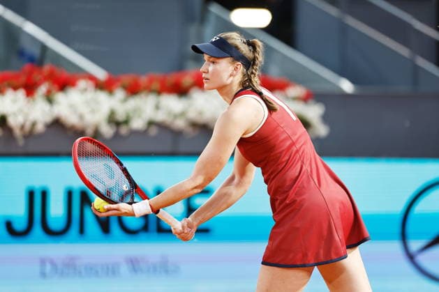 Elena Rybakina (KAZ), APRIL 26, 2026 - Tennis : Elena Rybakina during singles round of 32 match against Qinwen Zheng on the WTA, Tennis Damen tour 1000 tournaments Mutua Madrid Open tennis tournament at the Caja Magica in Madrid, Spain. Noxthirdxpartyxsales  aflo_328394316
