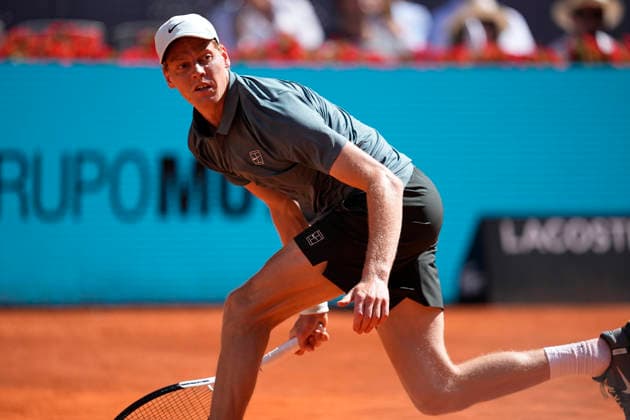 April 26, 2026, Madrid, Madrid, Spain: Jannik Sinner of Italy plays against Elmer Moller of Denmark during the Mutua Madrid Open 2026, ATP, Tennis Herren Masters 1000 and WTA, Tennis Damen 1000, at La Caja Magica on April 26, 2026 in Madrid, Spain. Madrid Spain - ZUMAa181 20260426_zaa_a181_304 Copyright: xOscarxJ.xBarrosox
