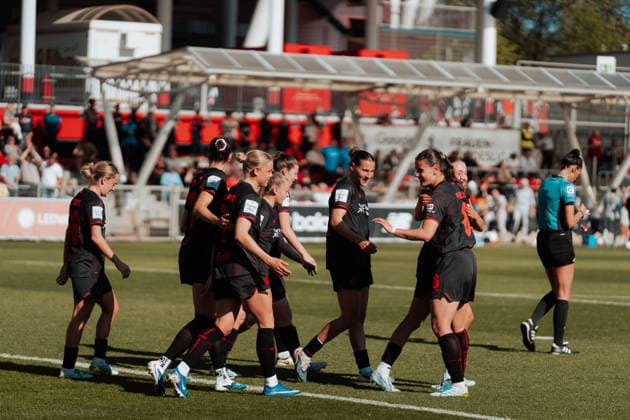26.04.26, Women, Football, Google Pixel Frauen Bundesliga, Season 2025 2026, Bayer 04 Leverkusen - SC Freiburg, Matchday 23 Bayer 04 Leverkusen goal celebration of Carlotta Wamser ( 37 - Bayer 04 Leverkusen) goal for the 4:0 Leverkusen Ulrich-Haberland-Stadion NRW Deutschland