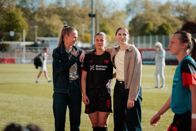 26.04.26, Women, Football, Google Pixel Frauen Bundesliga, Season 2025 2026, Bayer 04 Leverkusen - SC Freiburg, Matchday 23 Juliette Vidal ( 56 - Bayer 04 Leverkusen), Katharina Piljic ( 6 - Bayer 04 Leverkusen) and Caroline Kehrer ( 9 - Bayer 04 Leverkusen) after the match Leverkusen Ulrich-Haberland-Stadion NRW Deutschland