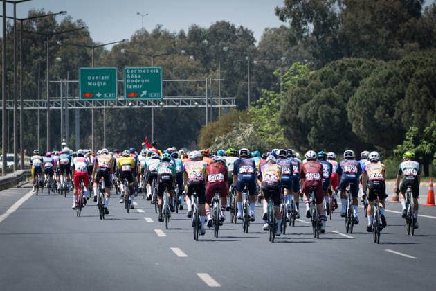 61st Presidential Cycling Tour of Turkiye AYDIN, TURKIYE - APRIL 27: Cyclists compete at the start of the second stage of the 61st Presidential Cycling Tour of Turkiye, a 152-kilometer route from Aydin to Marmaris, in Aydin, Turkiye, on April 27, 2026. Held under the auspices of the Turkish Presidency and supported by the Turkish Youth and Sports Ministry, the eight-stage race is Turkiye’s only event in the ‘ProSeries’ category on the UCI Europe Tour calendar. Ahmet Serdar Eser Anadolu Aydin Turkey. Editorial use only. Please get in touch for any other usage.  Copyright: x2026xAnadoluxAhmetxSerdarxEserx