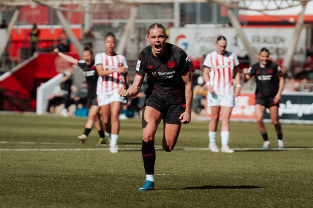 26.04.26, Women, Football, Google Pixel Frauen Bundesliga, Season 2025 2026, Bayer 04 Leverkusen - SC Freiburg, Matchday 23 Cornelia Kramer ( 7 - Bayer 04 Leverkusen) goal celebration for the 3:0 with a scream Leverkusen Ulrich-Haberland-Stadion NRW Deutschland