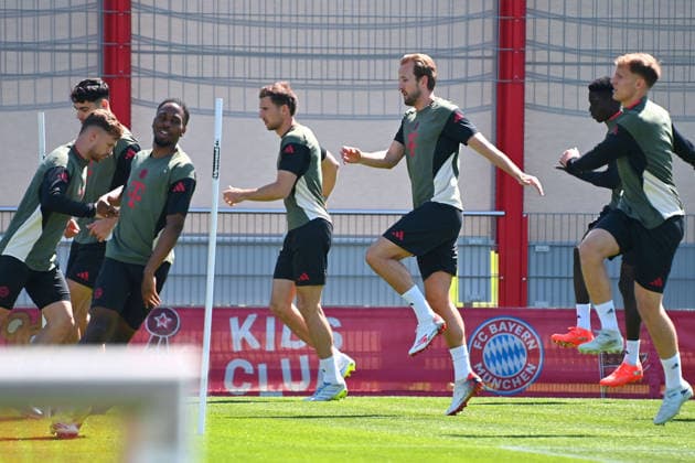 Leon GORETZKA Bayern Muenchen , Harry KANE Bayern Muenchen Final training Bayern Muenchen on 27 04 2026 Football Champions League semi-final Paris Saint Germain PSG FC Bayern Muenchen on 28 04 2026