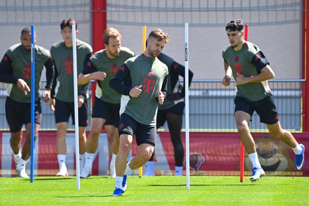 Joshua KIMMICH Bayern Muenchen final training Bayern Muenchen on 27 04 2026 Football Champions League semi-final Paris Saint Germain PSG FC Bayern Muenchen on 28 04 2026