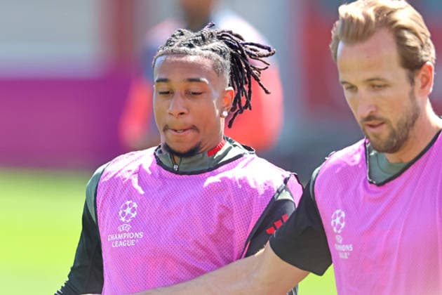 from l 17 Michael Olise and 9 Harry Kane, Portrait, Portrait, Football FC Bayern Munich final training before UEFA Champions League, against Paris Saint Germain 27 04 2026 Training ground, Säbenerstr PHOTO Mladen Lackovic LakoPress