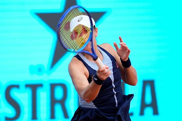 April 27, 2026, Madrid, Madrid, Spain: Belinda Bencic of Switzerland in action against Hailey Baptiste of USA during the Mutua Madrid Open 2026, ATP, Tennis Herren Masters 1000 and WTA, Tennis Damen 1000, at La Caja Magica on April 27, 2026 in Madrid, Spain. Madrid Spain - ZUMAa181 20260427_zaa_a181_146 Copyright: xDennisxAgyemanx