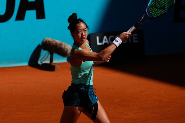 April 27, 2026, Madrid, Madrid, Spain: Ann Li of USA in action against Leylah Fernandez of Canada during the Mutua Madrid Open 2026, ATP, Tennis Herren Masters 1000 and WTA, Tennis Damen 1000, at La Caja Magica on April 27, 2026 in Madrid, Spain. Madrid Spain - ZUMAa181 20260427_zaa_a181_154 Copyright: xDennisxAgyemanx