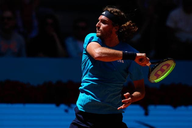 April 27, 2026, Madrid, Madrid, Spain: Stefanos Tsitsipas of Greece in action against Daniel Merida of Spain during the Mutua Madrid Open 2026, ATP, Tennis Herren Masters 1000 and WTA, Tennis Damen 1000, at La Caja Magica on April 27, 2026 in Madrid, Spain. Madrid Spain - ZUMAa181 20260427_zaa_a181_221 Copyright: xDennisxAgyemanx