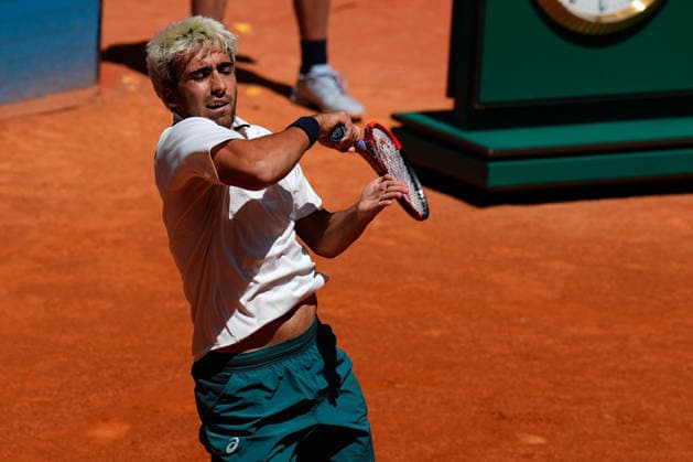 April 27, 2026, Madrid, Madrid, Spain: Daniel Merida of Spain in action against Stefanos Tsitsipas of Greece during the Mutua Madrid Open 2026, ATP, Tennis Herren Masters 1000 and WTA, Tennis Damen 1000, at La Caja Magica on April 27, 2026 in Madrid, Spain. Madrid Spain - ZUMAa181 20260427_zaa_a181_236 Copyright: xDennisxAgyemanx