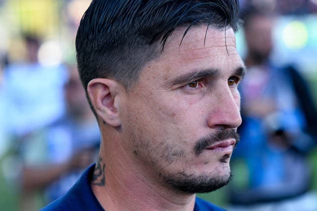 Cagliari s coach Fabio Pisacane during the Serie A soccer match between Cagliari Calcio and Atalanta at the Unipol Domus in Cagliari, Sardinia - Monday 27th April. - Soccer  Copyright: x Â®xGianlucaxZuddas LaPressex