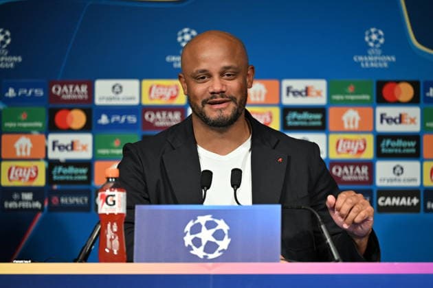 Ahead of PSG v FC Bayern Munich - UEFA Champions League PARIS, FRANCE - APRIL 27: Bayern Munich head coach Vincent Jean Mpoy Kompany attend a press conference, PK, Pressekonferenz ahead of the UEFA Champions League semi-final first leg match between Paris Saint-Germain and FC Bayern Munich at Parc des Princes in Paris, France on April 27, 2026. Mustafa Yalcin Anadolu Paris France. Editorial use only. Please get in touch for any other usage.  Copyright: x2026xAnadoluxMustafaxYalcinx