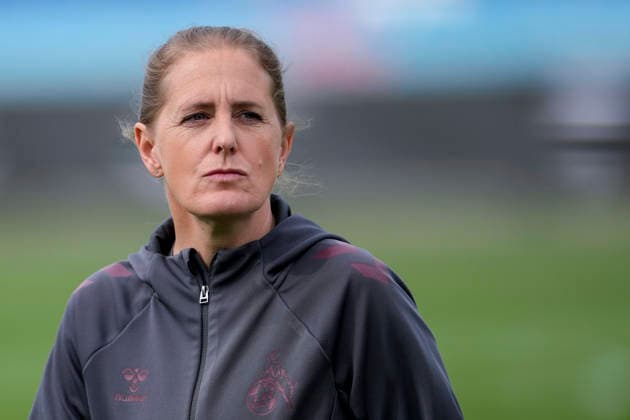 Britta Carlson Coach, Head Coach, 1 FC Köln , Single Image, Single Photo, Action, Action, Portrait, Portrait, 27 04 2026, Sinsheim Hoffenheim Germany , Soccer, Google Pixel Women Bundesliga, TSG 1899 Hoffenheim 1 FC Köln, DFB DFL REGULATIONS PROHIBIT ANY USE OF PHOTOGRAPHS AS IMAGE SEQUENCES AND OR QUASI VIDEO xozx