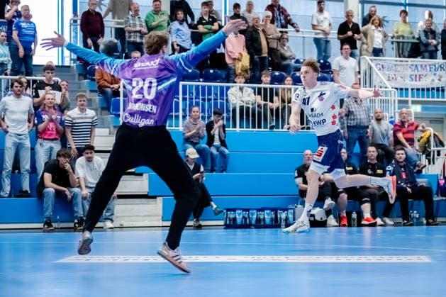 Dormagen, 27 04 2026, Handball, Men, 2 Bundesliga, Matchday 29, 2025 2026 TSV Bayer Dormagen 1 VFL Potsdam Christian Ole Simonsen TSV Bayer Dormagen, 20 saves vs. Dustin Kraus 1 VfL Potsdam, 47