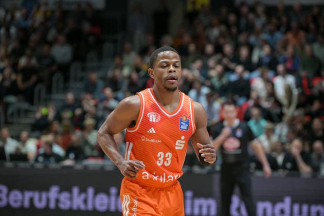 asyCredit Basketball Bundesliga, Matchday 31, Niners Chemnitz BMA365 Bamberg Baskets 27 04 2026 from 20 Copyright: xEHLxMedia MichelxKöhlerx 20262704-Niners Chemnitz-Bamberg Baskets_023