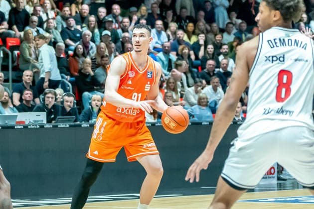 Chemnitz, Germany 27 April 2026 1 BBL 2025 2026 Sp 31 Niners Chemnitz vs Bamberg Baskets In the picture Yordan Minchev 99 1 v li Copyright: xFotostandx xNachtigallx