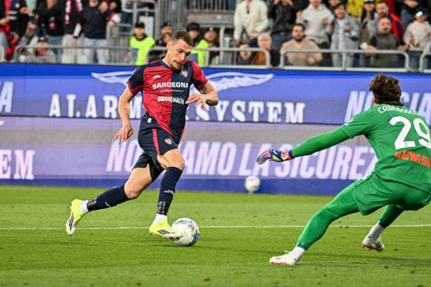 Andrea Belotti of Cagliari Calcio during Cagliari Calcio vs Atalanta BC, Italian soccer Serie A match in Cagliari, Italy, April 27 2026  Copyright: xLuigixCanu IPAxSportx xipa-agency.netx xx IPA_74278169 IPA_Agency_IPA74278169