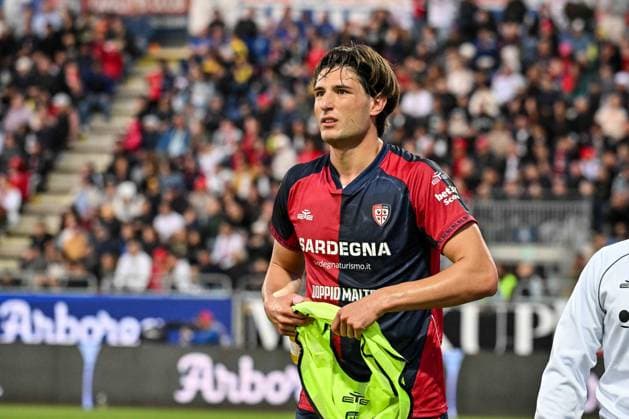 Gennaro Borrelli of Cagliari Calcio during Cagliari Calcio vs Atalanta BC, Italian soccer Serie A match in Cagliari, Italy, April 27 2026  Copyright: xLuigixCanu IPAxSportx xipa-agency.netx xx IPA_74278177 IPA_Agency_IPA74278177