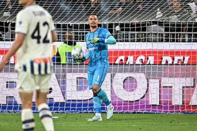 Elia Caprile of Cagliari Calcio during Cagliari Calcio vs Atalanta BC, Italian soccer Serie A match in Cagliari, Italy, April 27 2026  Copyright: xLuigixCanu IPAxSportx xipa-agency.netx xx IPA_74278195 IPA_Agency_IPA74278195