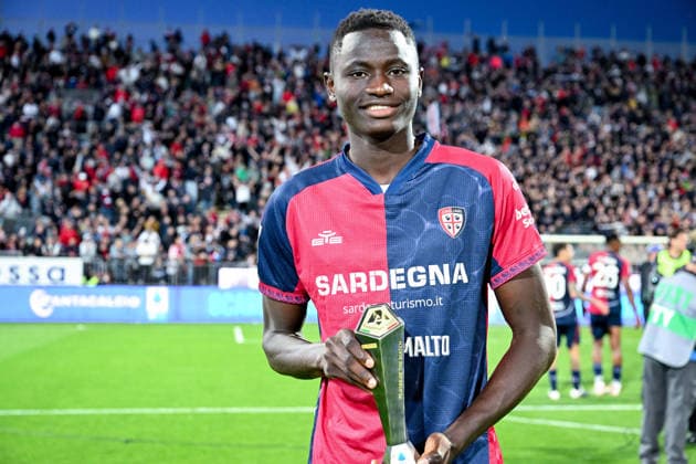 Cagliari s Paul Mendy is the Panini Player of the Match at the end of Serie A soccer match between Cagliari Calcio and Atalanta at the Unipol Domus in Cagliari, Sardinia - Monday 27th April. - Soccer  Copyright: x Â®xGianlucaxZuddas LaPressex