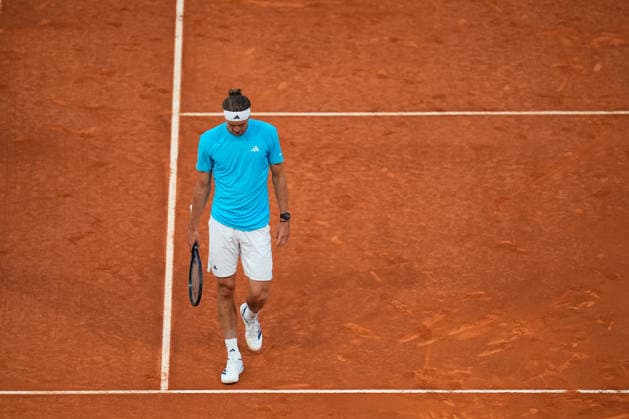 April 27, 2026, Madrid, Madrid, Spain: Alexander Zverev of Germany in action against Terence Atmane of France during the Mutua Madrid Open 2026, ATP, Tennis Herren Masters 1000 and WTA, Tennis Damen 1000, at La Caja Magica on April 27, 2026 in Madrid, Spain. Madrid Spain - ZUMAa181 20260427_zaa_a181_508 Copyright: xDennisxAgyemanx
