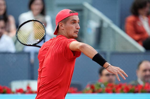 April 27, 2026, Madrid, Madrid, Spain: Terence Atmane of France in action against Alexander Zverev of Germany during the Mutua Madrid Open 2026, ATP, Tennis Herren Masters 1000 and WTA, Tennis Damen 1000, at La Caja Magica on April 27, 2026 in Madrid, Spain. Madrid Spain - ZUMAa181 20260427_zaa_a181_488 Copyright: xDennisxAgyemanx