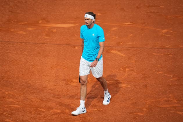 April 27, 2026, Madrid, Madrid, Spain: Alexander Zverev of Germany in action against Terence Atmane of France during the Mutua Madrid Open 2026, ATP, Tennis Herren Masters 1000 and WTA, Tennis Damen 1000, at La Caja Magica on April 27, 2026 in Madrid, Spain. Madrid Spain - ZUMAa181 20260427_zaa_a181_486 Copyright: xDennisxAgyemanx