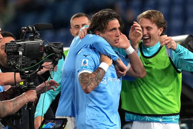 Luca Pellegrini of SS Lazio celebrates with team mates after scoring the goal of 1-1 during the Serie A 2025 2026 football match between SS Lazio and Udinese Calcio at Stadio Olimpico in Rome (Italy), April 27, 2026. AntoniettaxBaldassarre