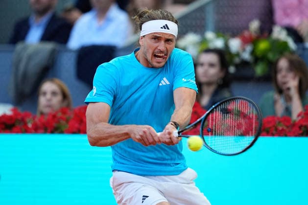 April 27, 2026, Madrid, Madrid, Spain: Alexander Zverev of Germany in action against Terence Atmane of France during the Mutua Madrid Open 2026, ATP, Tennis Herren Masters 1000 and WTA, Tennis Damen 1000, at La Caja Magica on April 27, 2026 in Madrid, Spain. Madrid Spain - ZUMAa181 20260427_zaa_a181_522 Copyright: xDennisxAgyemanx