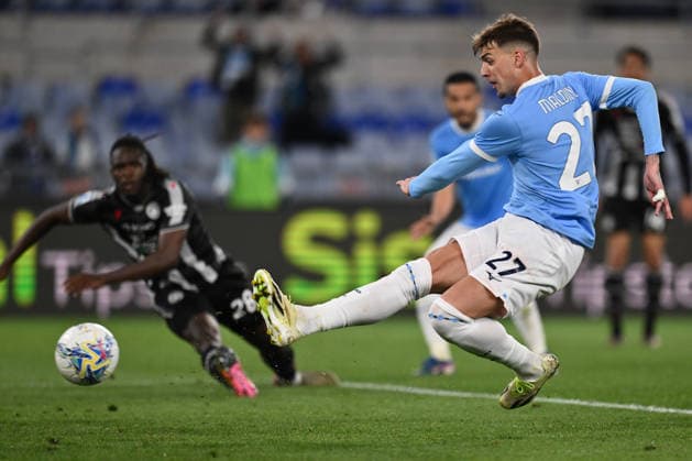 Daniel Maldini of S.S. Lazio scores the goal for 3-3 during the 34th matchday of the Serie A championship between S.S. Lazio and Udinese Calcio at the Olympic Stadium on April 27, 2026 in Rome, Italy.  Copyright: xDomenicoxCippitelli IPAxSportx xipa-agency.netx xx IPA_74281128 IPA_Agency_IPA74281128