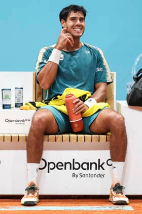April 27, 2026, Madrid, Madrid, Spain: Adolfo Daniel Vallejo of Paraguay reacts against Flavio Cobolli of Italy during the Mutua Madrid Open 2026, ATP, Tennis Herren Masters 1000 and WTA, Tennis Damen 1000, at La Caja Magica on April 27, 2026 in Madrid, Spain. Mutua Madrid Open 2026 - Day 8 - ZUMAa181 20260427_zaa_a181_590 Copyright: xIrinaxR.xHipolitox