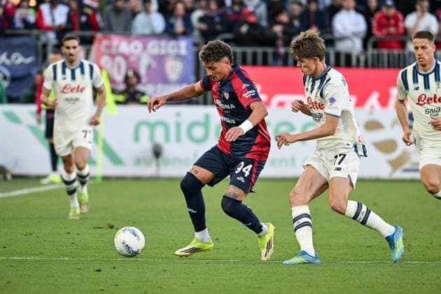 Sebastiano Esposito of Cagliari Calcio during Cagliari Calcio vs Atalanta BC, Italian soccer Serie A match in Cagliari, Italy, April 27 2026  Copyright: xLuigixCanu IPAxSportx xipa-agency.netx xx IPA_74277459 IPA_Agency_IPA74277459