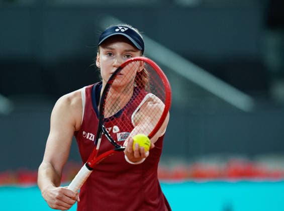 April 27, 2026, Madrid, Madrid, Spain: Elena Rybakina of Kazakhstan in action against Anastasia Potapova of Austria during the Mutua Madrid Open 2026, ATP, Tennis Herren Masters 1000 and WTA, Tennis Damen 1000, at La Caja Magica on April 27, 2026 in Madrid, Spain. Mutua Madrid Open 2026 - Day 8 - ZUMAa181 20260427_zaa_a181_628 Copyright: xDennisxAgyemanx