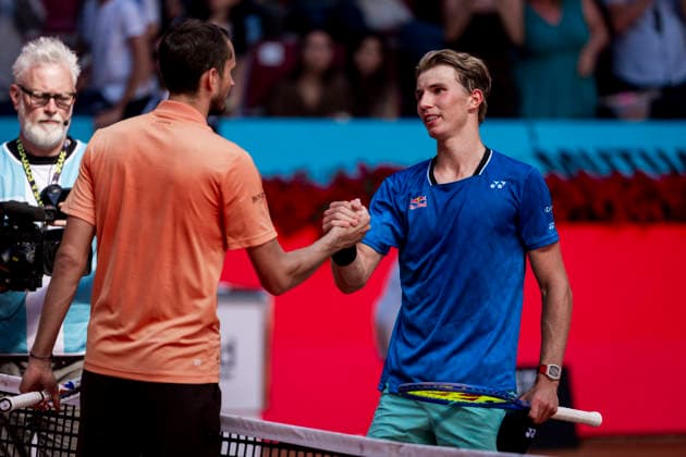 Mutua Madrid Open - Day Eight MADRID, SPAIN - APRIL 27: Daniil Medvedev greets Nicolai Budkov Kjaer of Norway at the end of their match on Day 8 during the Mutua Madrid Open 2026 tournament celebrated at La Caja Magica on April 27, 2026 in Madrid, Spain. Madrid La Caja Magica Madrid Spain Copyright: xAlbertoxGardinx AGardin_20260427_Tennis_Madrid_Day8_0759