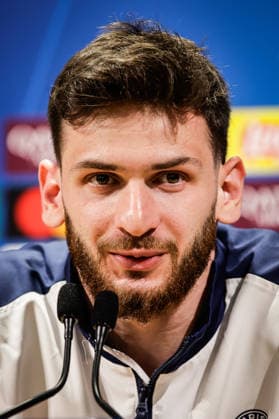 April 27, 2026, Poissy, France, France: Khvicha KVARATSKHELIA of PSG during a Paris Saint-Germain press conference, PK, Pressekonferenz at Campus PSG on April 27, 2026 in Poissy near Paris, France. Paris Saint-Germain Press Conference  - ZUMAm308 20260427_zsp_m308_007 Copyright: xMatthieuxMirvillex