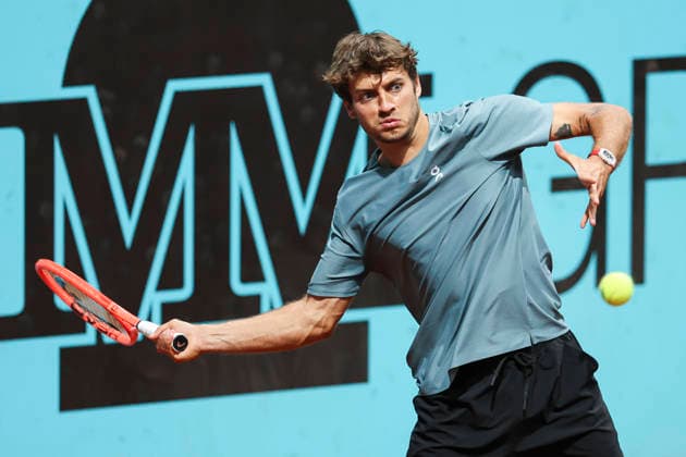 April 27, 2026, Madrid, Madrid, Spain: Flavio Cobolli of Italy plays against Adolfo Daniel Vallejo of Paraguay during the Mutua Madrid Open 2026, ATP, Tennis Herren Masters 1000 and WTA, Tennis Damen 1000, at La Caja Magica on April 27, 2026 in Madrid, Spain. Mutua Madrid Open 2026 - Day 8 - ZUMAa181 20260427_zaa_a181_870 Copyright: xIrinaxR.xHipolitox