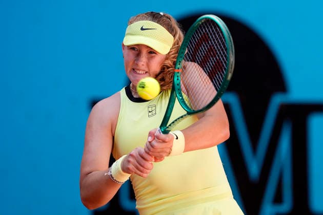 MADRID OPEN TENNIS 2026. WTA, Tennis Damen ANDREEVA ¢ RUS v BONDAR ¢ HUN Mirra Andreeva, Russia, during Madrid Open Tennis 2025 match. April 27, 2026.(ALTERPHOTOS Acero) MadridSpain  Copyright: xAcerox